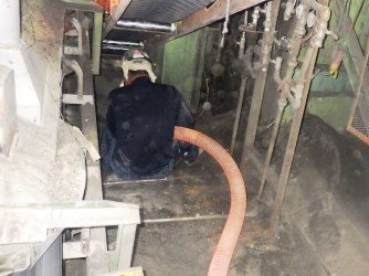 作業箇所1 清掃中