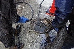 作業中